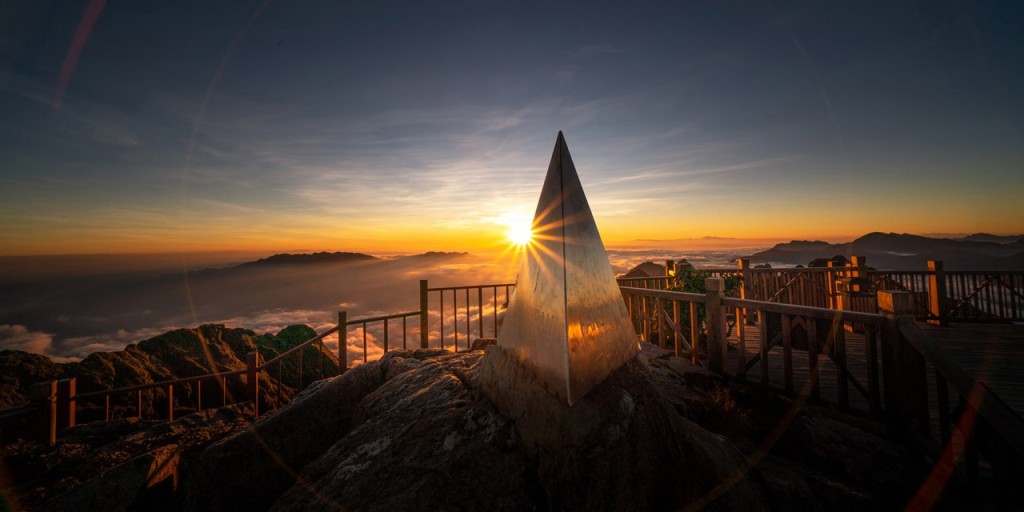 Sun World Fansipan Legend Ticket (Round Trip Cable Car) - 1
