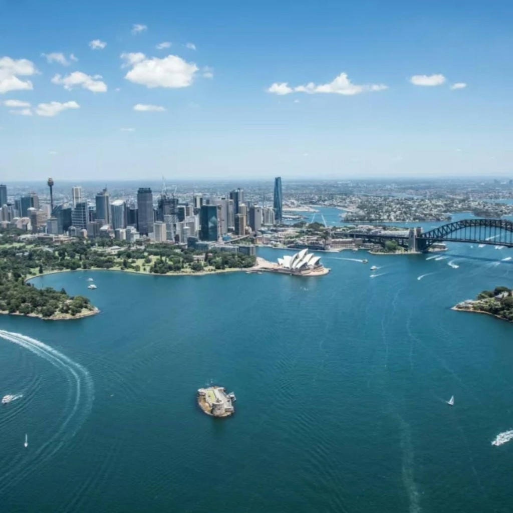 Sydney Harbour: 1 or 2-Day Hop-on Hop-off Ferry Pass - 1