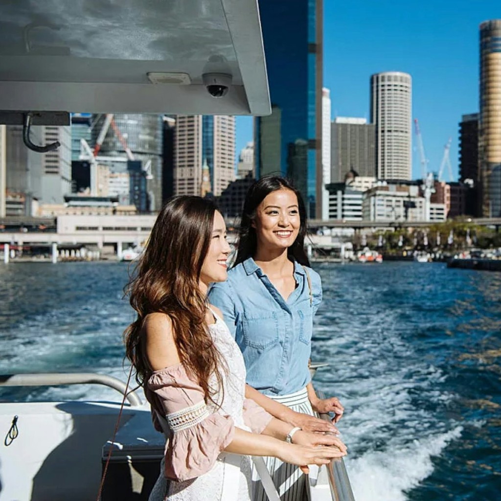 Sydney Harbour: 1 or 2-Day Hop-on Hop-off Ferry Pass - 3
