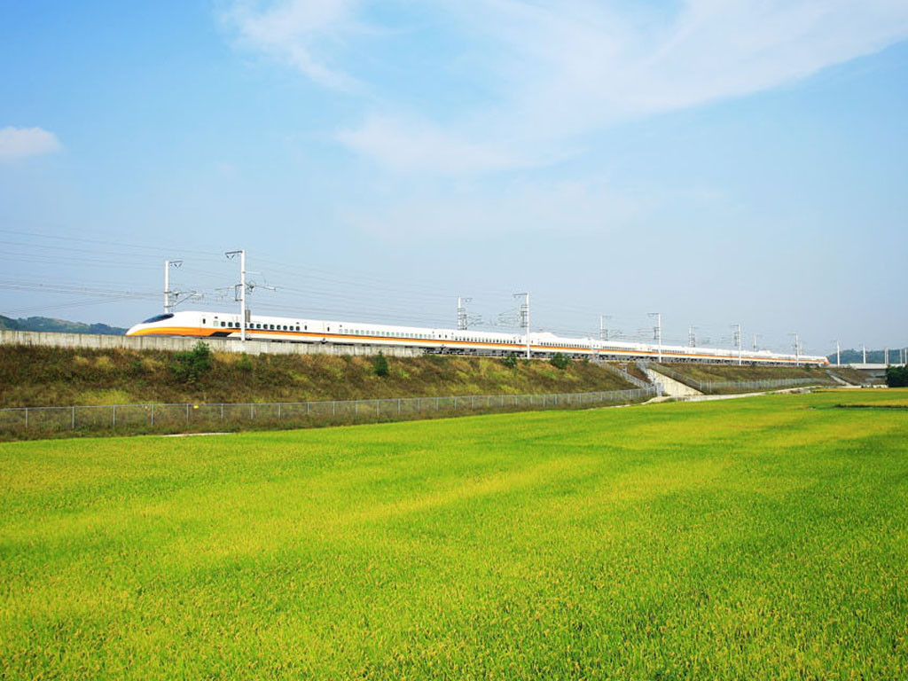 Taiwan High Speed Rail (THSR) Unlimited Rail Pass (Three-Day Consecutive Pass (International Travellers)) - 1