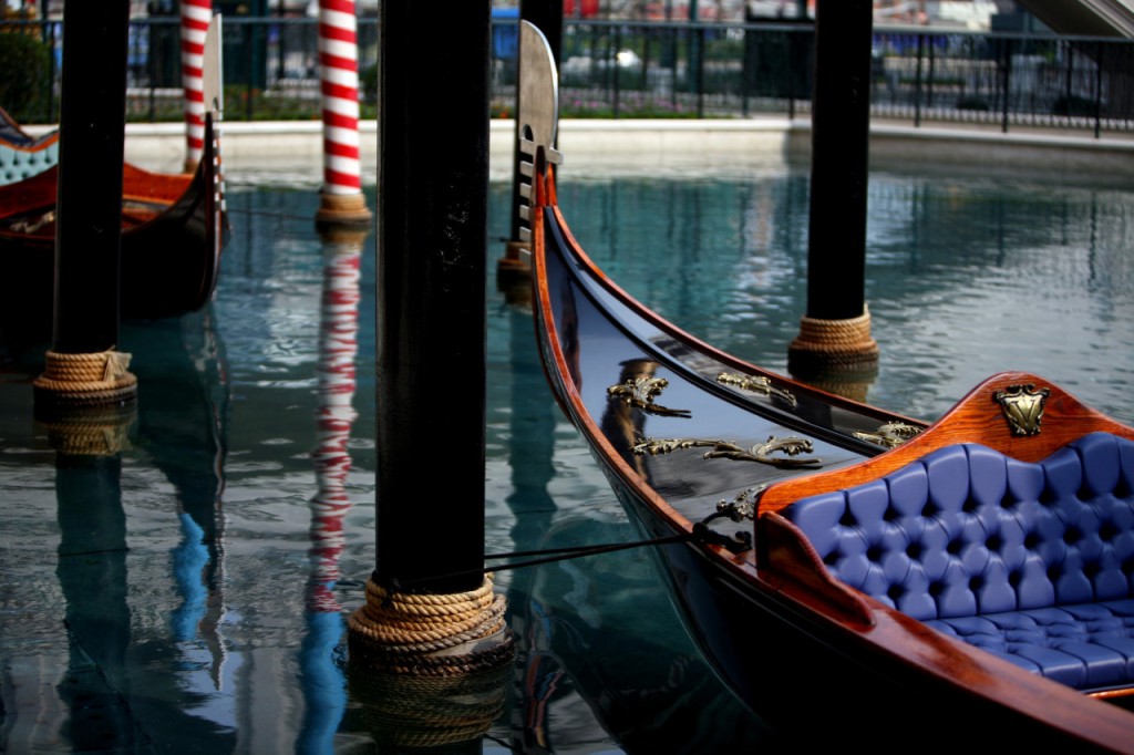 The Venetian Macao Gondola Ride (COMBO: The Parisian Macao Eiffel Tower Observation Deck + The Venetian Macao Gondola Ride) - 2