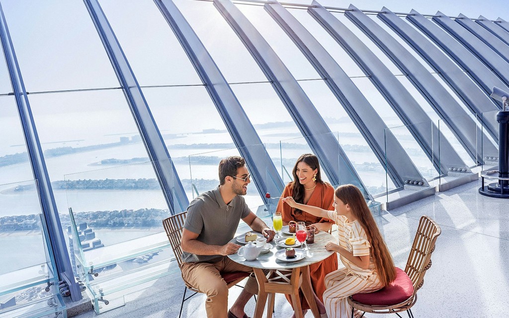 The View at The Palm: Allgemeine Eintrittstickets (General Entry: Level 52 [Non-Prime Hours]) - 3