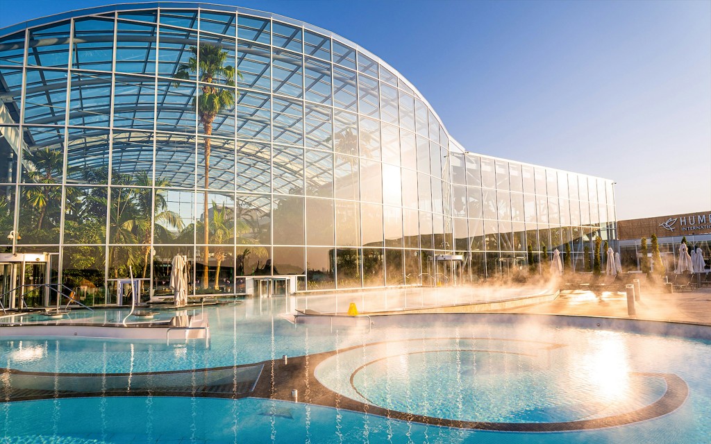 Entradas a las Termas de Bucarest con traslados (1-Day Access to The Palm with Transfers) - 2