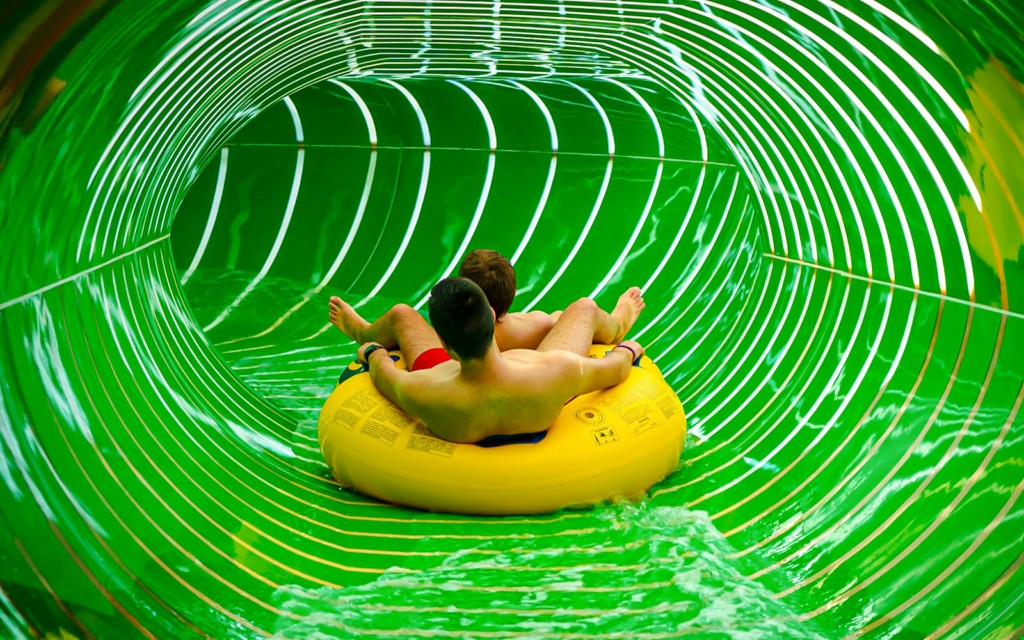 Therme București Nachterlebnis mit Transfers (Therme Bucharest Night Experience with Transfers) - 3