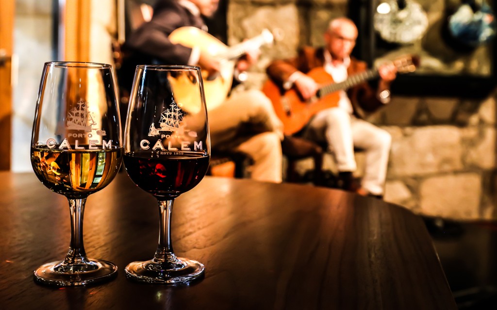 Tickets to Fado Concert in Calem Caves (Porto) - 2