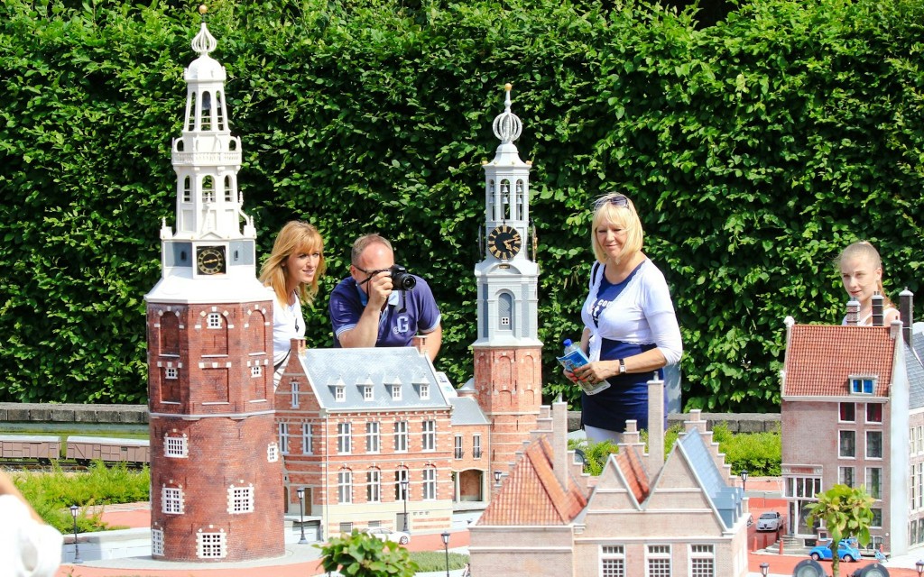 Tootbus: Brüssel Hop-on Hop-off Bustour + Mini Europe Tickets (Brussels Discovery + Mini Europe) - 3