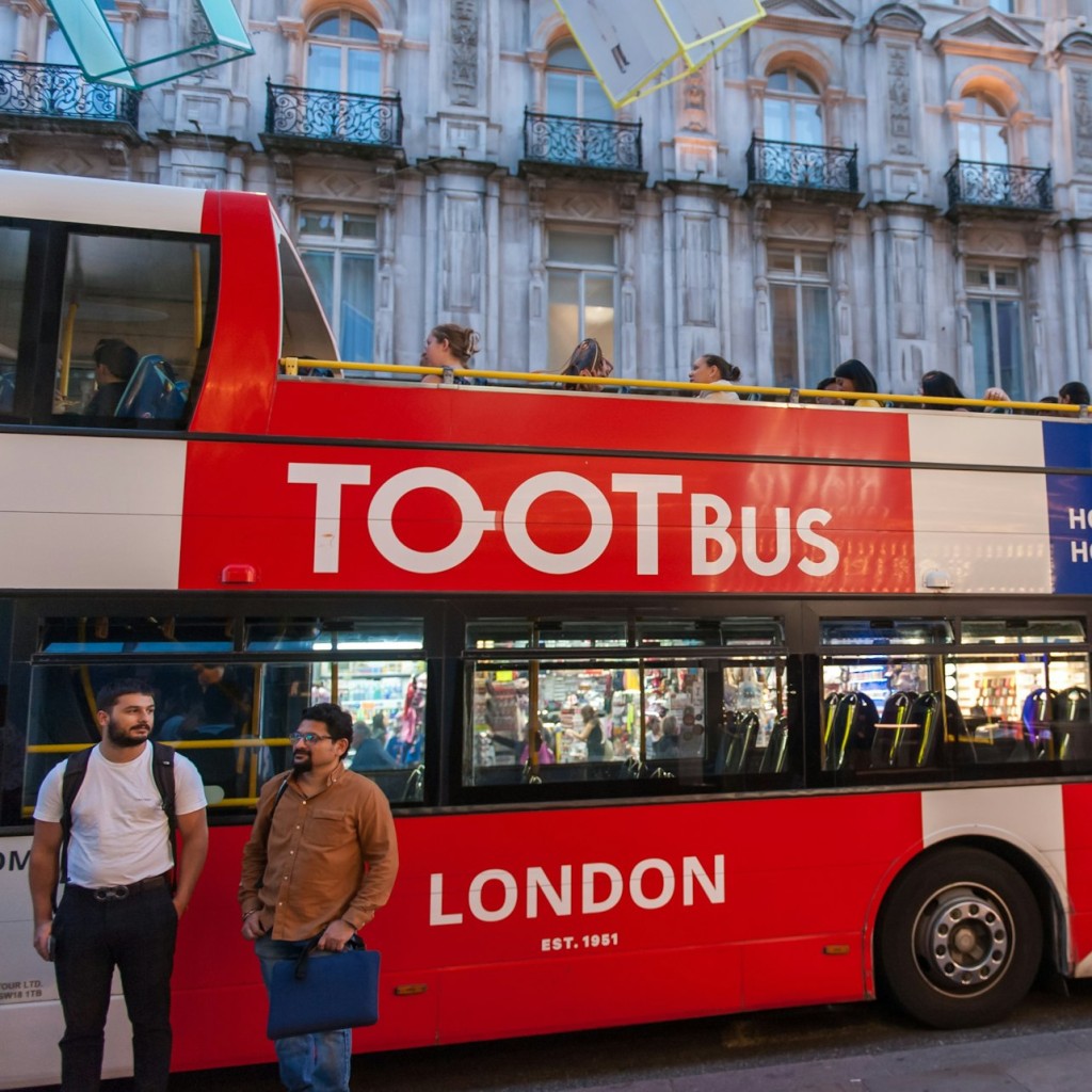 Tootbus Londres: Excursão noturna de ônibus hop-on e hop-off - 2