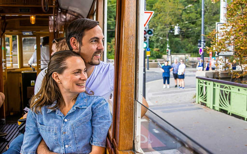 Touristische Straßenbahn: Prag Hop-on Hop-off Straßenbahn-Tour (Tourist Tram: Prague Hop-on Hop-off Tram Tour) - 1