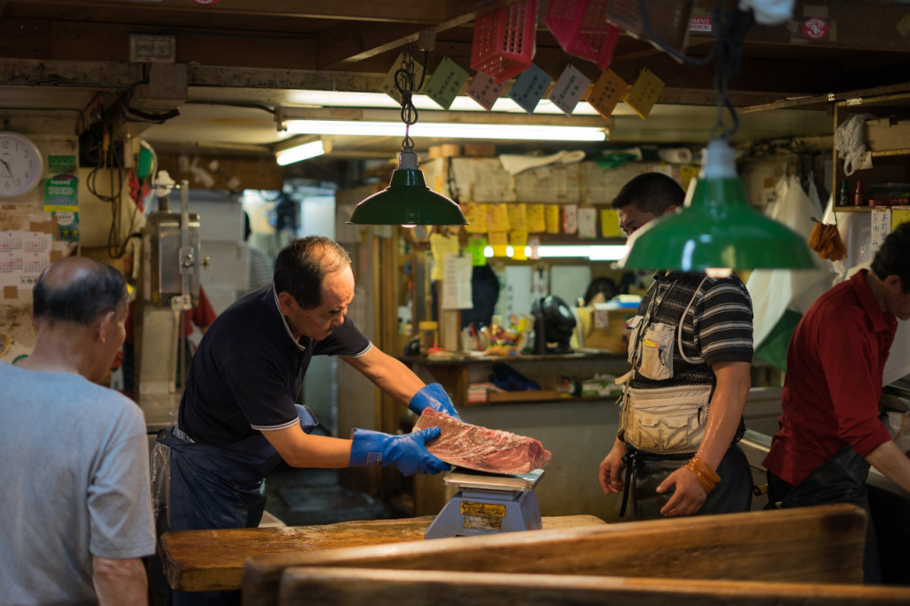 Tsukiji Outer Market Breakfast Tour - 2