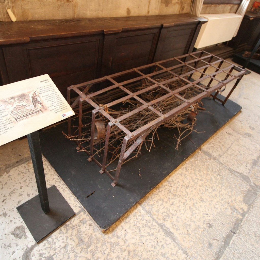 Veneza na Idade Média: Documentos e Instrumentos de Tortura - 2