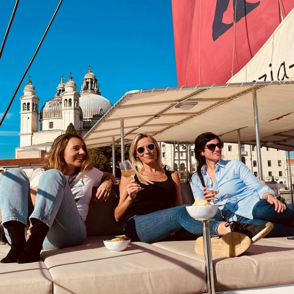 Lagoa de Veneza: Catamaran Tour + Spritz - 3