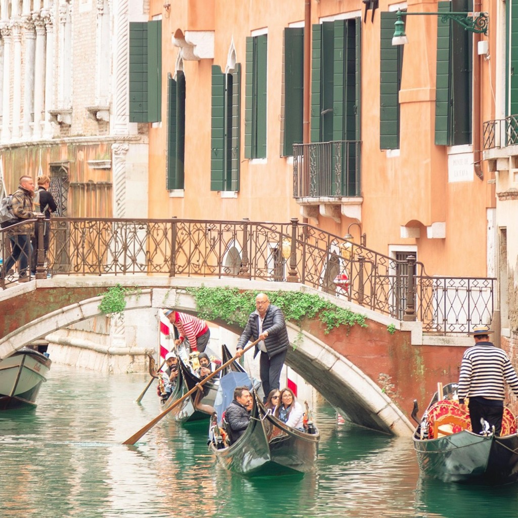 Venezia: Giro in gondola condiviso - 1