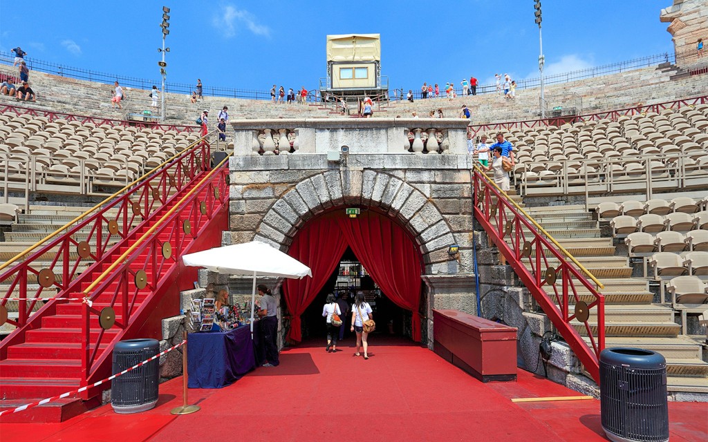 Verona Arena Skip-the-Line Guided Tour (English Tour) - 2