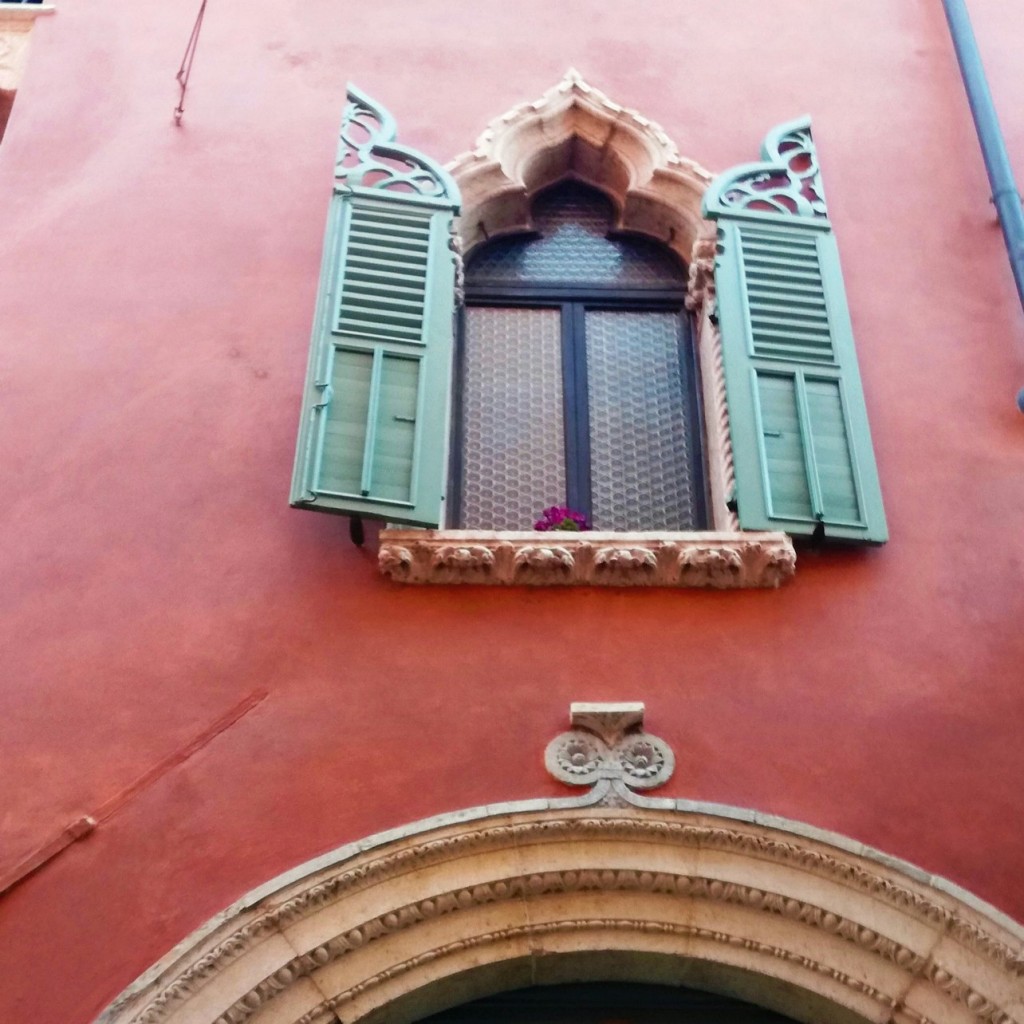 Passeio a pé guiado por Verona: História e Gemas Ocultas - 3