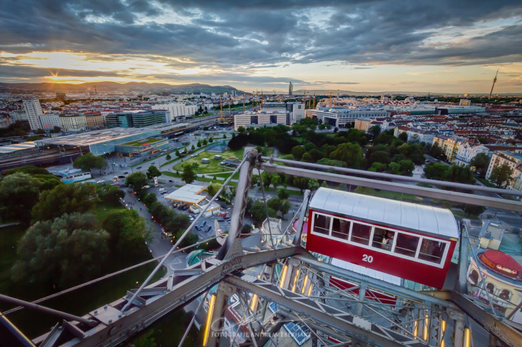 Vienna's Giant Ferris Wheel (Vienna's Giant Ferris Wheel - Skip-the-Line Admission) - 1