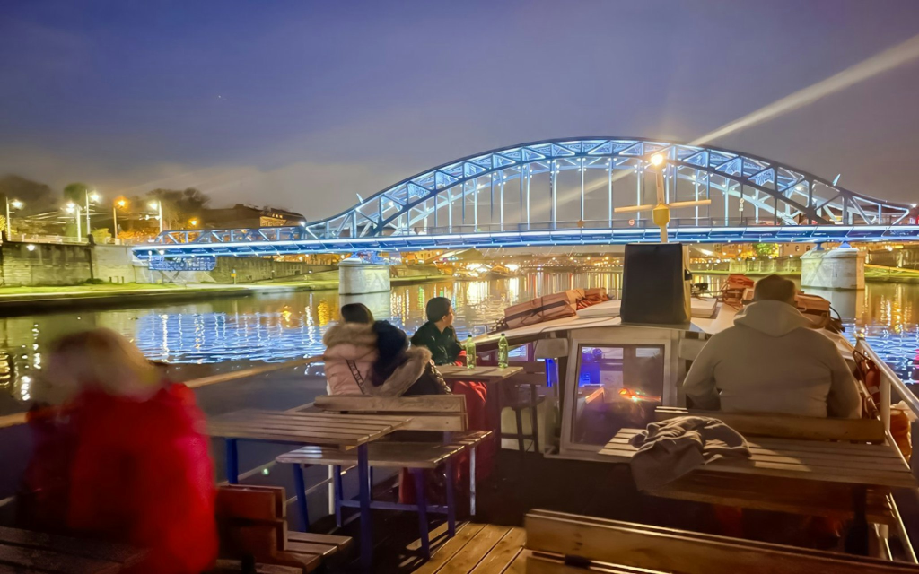 Rejs wycieczkowy po Wiśle (Evening Cruise with a Drink) - 1