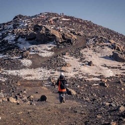 火山ハイキングとオーロラ:レイキャビクからのツアー - 3