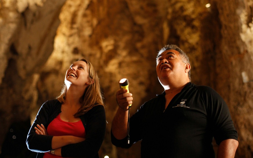 Geführte Tour durch die Waitomo Glühwürmchenhöhlen (Waitomo Glowworm Cave Guided Tour) - 2