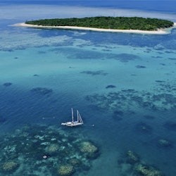 Walk, Sail and Snorkel: Great Barrier Reef & Green Island Tour - 2