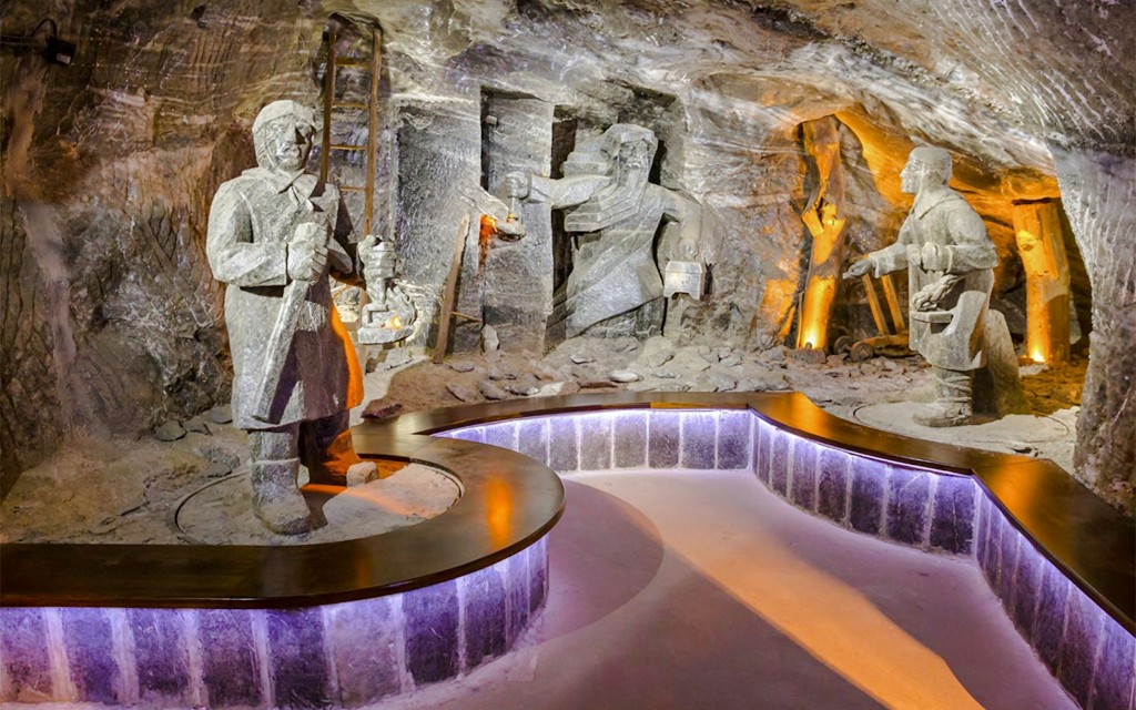 Salzbergwerk Wieliczka: geführte Tour mit Schnelleinlass-Tickets
(Polish Guided Tour) - 2