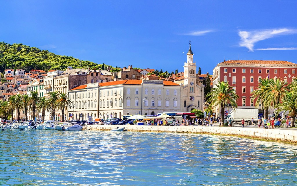 Von Zagreb nach Split – mit Stil: Privater Transfer mit Stopp bei den Plitvicer Seen (Private Full-Day Transfer Tour with Pickup Included) - 1